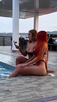Andrea Castro Es La Amiga Pelirroja De Mi Novia Latina Con Curvas, Anissamiller1 - Povlatingirl