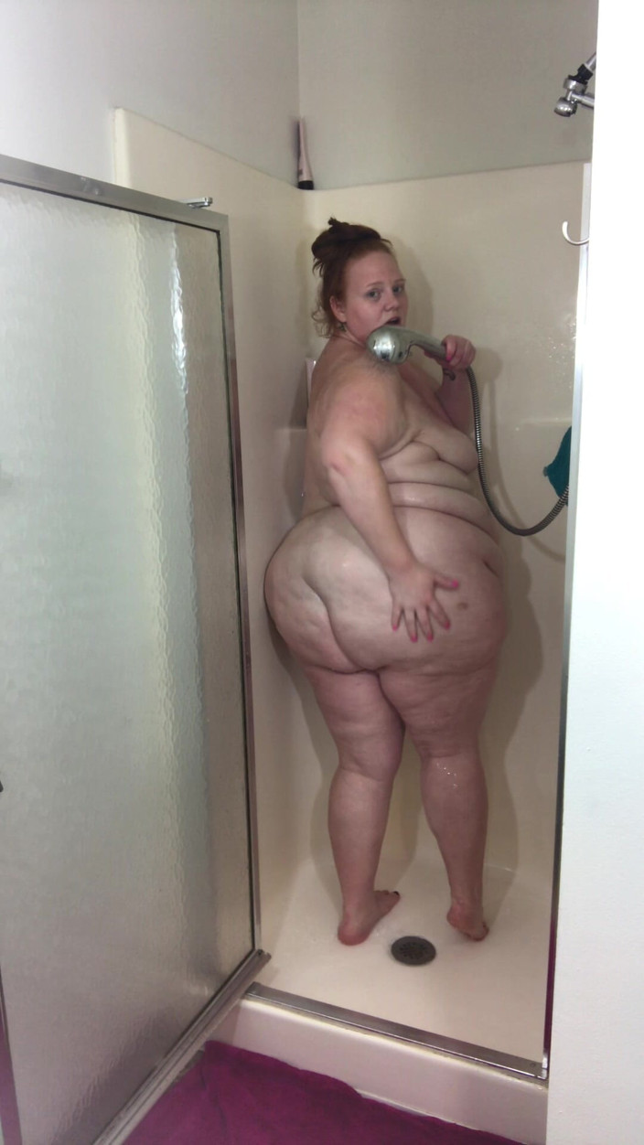 Julie Ginger: Ganzkörper-dusche