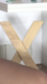 공주가 함께 사정하는 옷을 입은 레이디보이