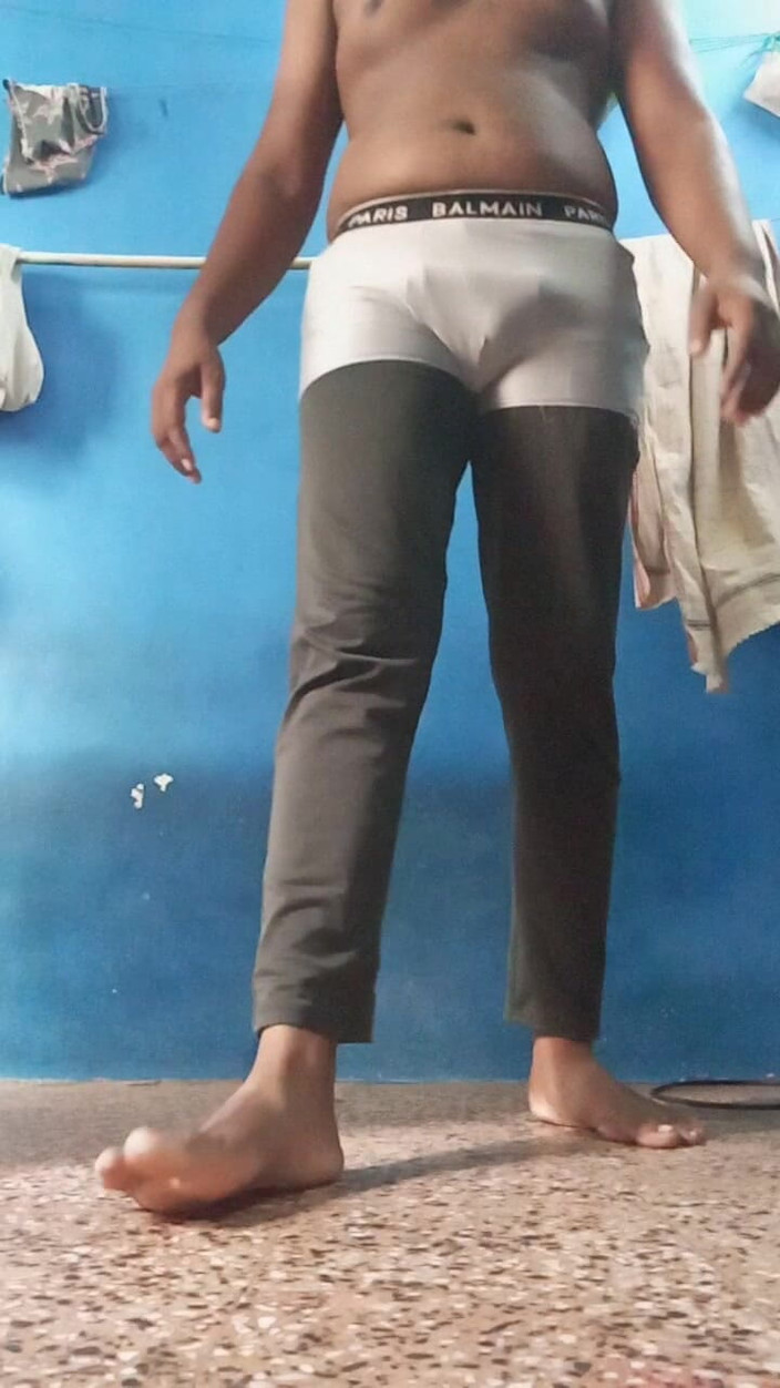 Sweet Indian cock: Sex excercise với chị dâu bú cu