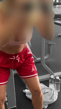 Wifey Working Out in the Gym