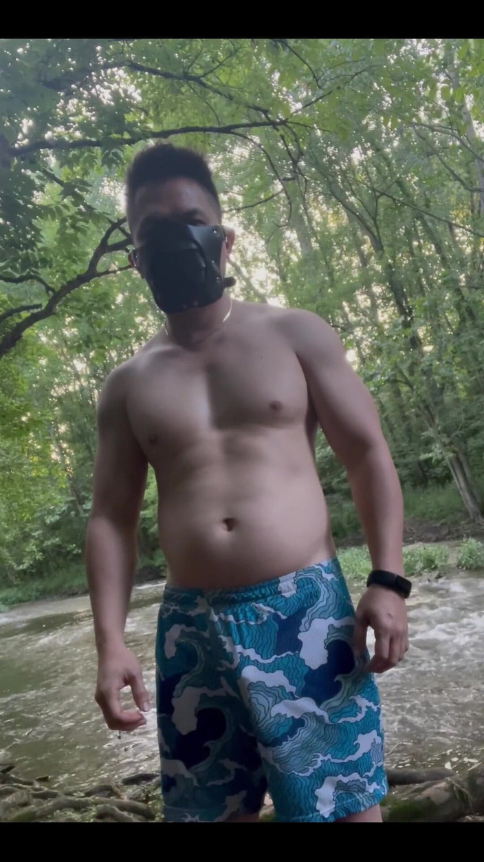 barenakedboy: Rycker iväg vid vatten