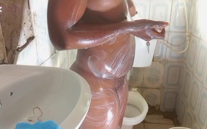 Jagabo555: Sexe dans la salle de bain avec mon beau-père