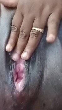 Indische anty slaapkamer vinger etend optreden