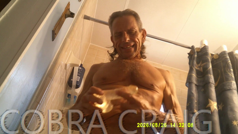 COBRA CRAIG: 8-26-2026 Cobra Craig dan Bagaimana Kongkek Azz Memulakan Palam Punggungnya...