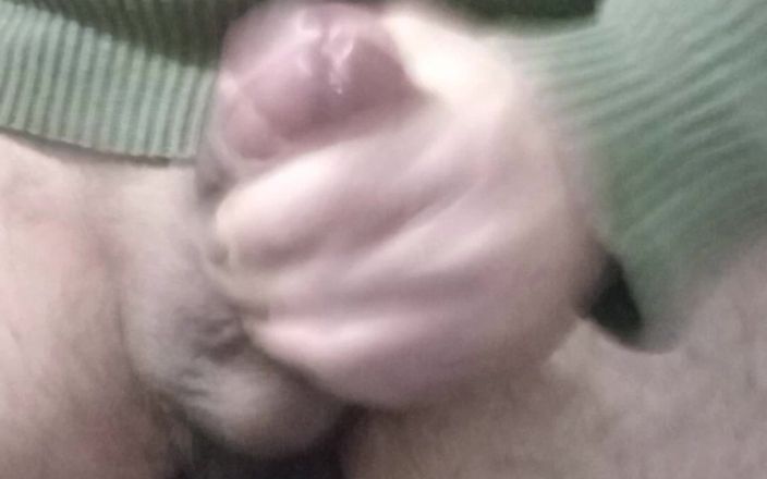 cab42: Viendo semen fuera de mi polla extremadamente gorda