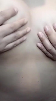 자지를 원하는 통통한 소녀
