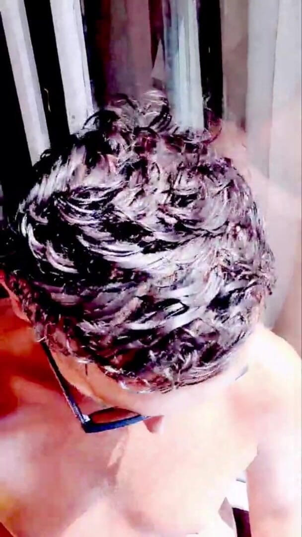 Slutboyben: Slutboyben cam4 lộ hàng ở Budapest