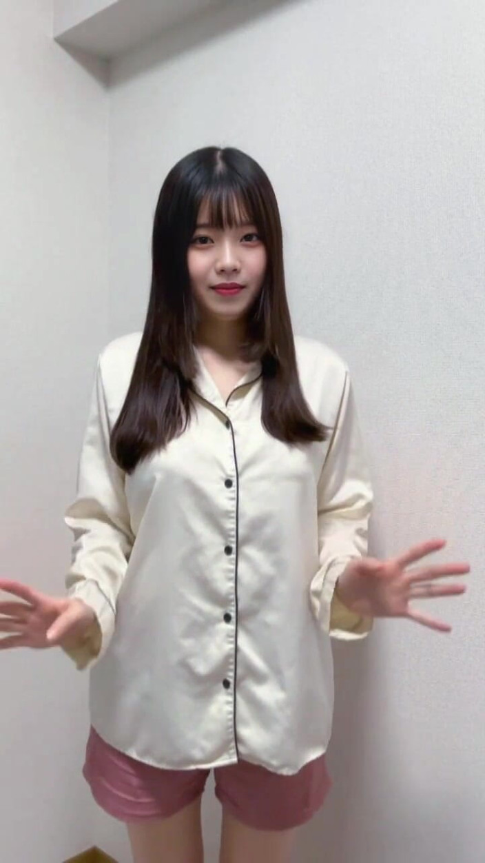 honokasu: It’s a Bit Shy, but... This Is Me Undressing.
