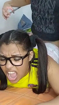 Amatérské porno kolumbijská nevlastní sestra, sexy, když její manžel jel na výlet do Spojených států a zve svého nevlastního bratra, aby udělal d