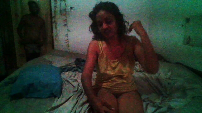 Tina Baby: 금기 규칙으로 새로운 불륜 시작