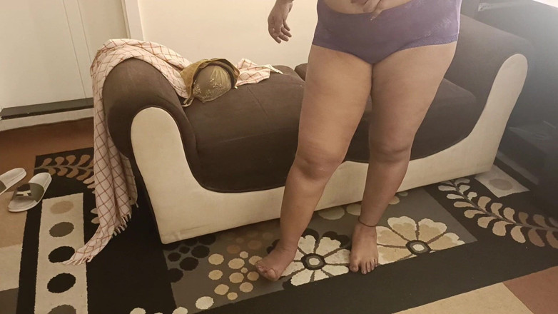 Spandana_Sweety: Warden asrama wanita ngentot sama muridnya