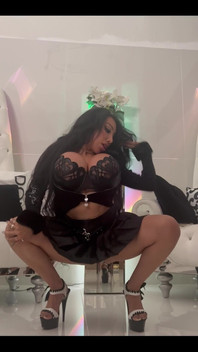 Goddess Bimbo Stripper