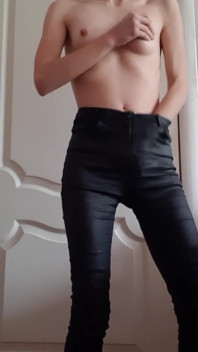 Skinny Girl Masturbates in Leather Pants