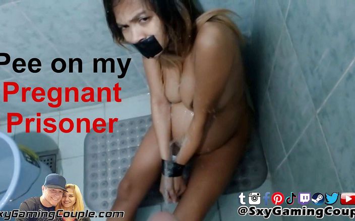 Sexy gaming couple: Пописати на мою вагітну азіатську в&amp;#039;язню - камшот на живіт
