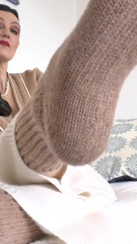 Smell My Sweaty Socks! POV, JOI Lady Victoria Valente