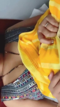 Lua de mel indiana siya bhabhi em trem com estranho passageiro