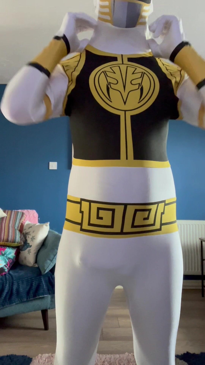 Buggiesmugglr: Ranger puternic care se masturbează