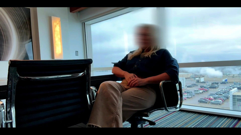 Flight Attendant Fiona: Greetings From Dallas