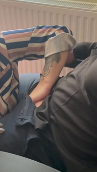 Secretară sexy suge șeful pula mare, doar o zi obișnuită la birou