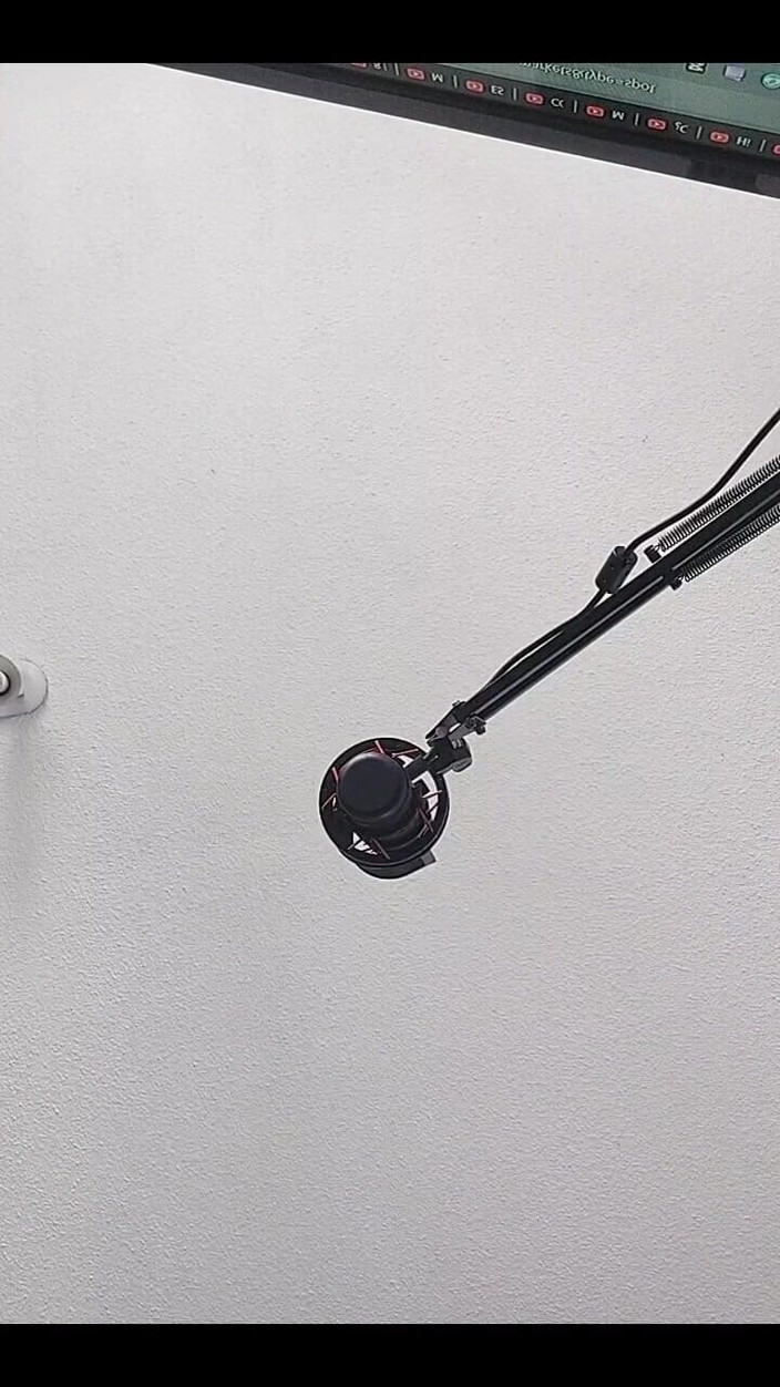 LapijARG: Мастурбує super rich