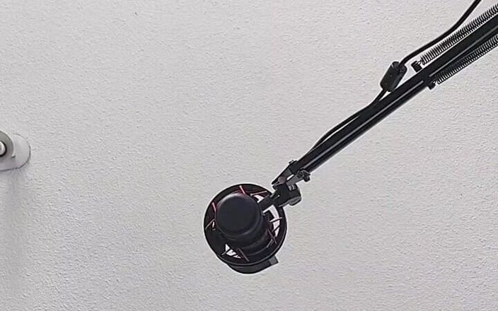 LapijARG: Masturbuje super bohatý