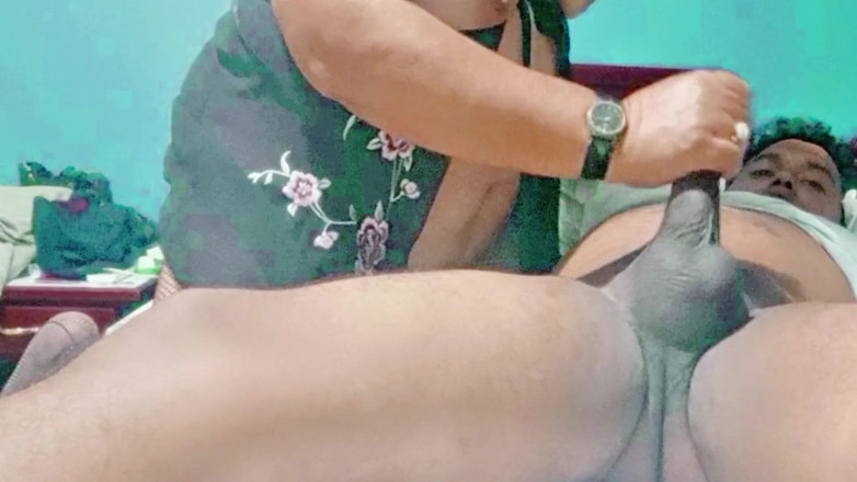 Sofixxx: Matură sexy matură ejaculează cu orgasme multiple