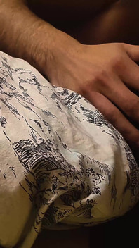 Bardzo Gorące Pocałunki I Lizanie Cycków Dla Małej Nastolatki Z Idealnymi Sutkami - Unlimitedorgasm