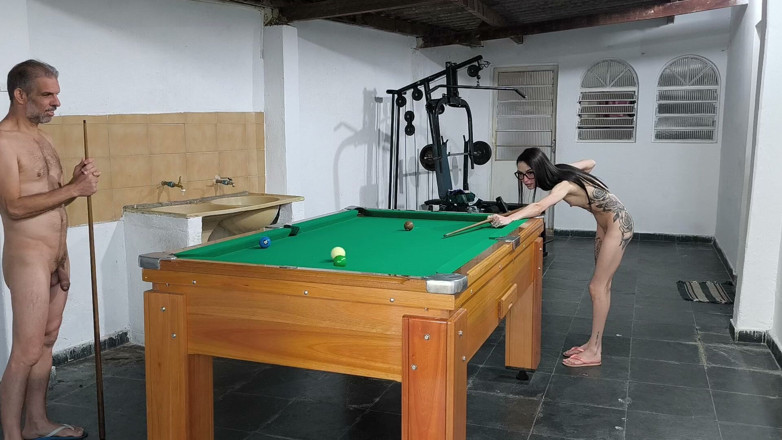 OPaidoCarmona: Leaving the Skinny Girl Naked