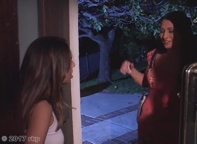 Adventures In Pornland: Tjejprat s3: Irina Sky, Isabella Sky