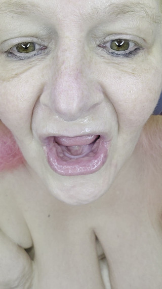 HerculesnVENUS: Lesbian Tounge Action Is Their Satisfaction