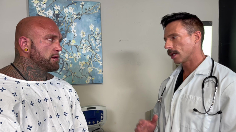 Reese Rideout: Buttplug bij de dokters