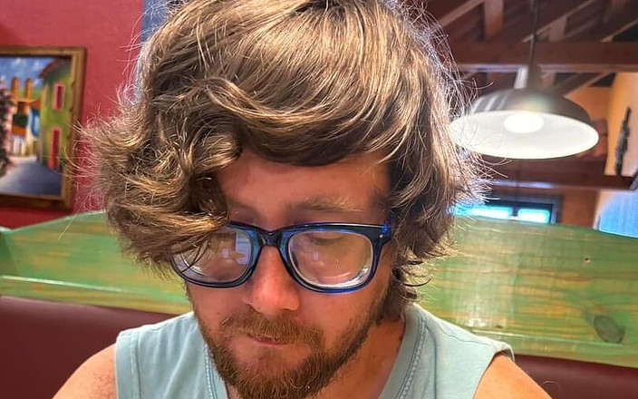 Shaggy from Scooby-Doo: 今のところ服で揺れるセックス!!sfwの