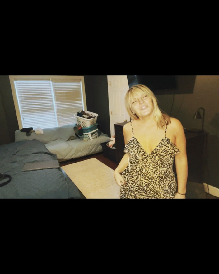 Whitneylane: 틴더 데이트는 내 섹스 토이로 축소