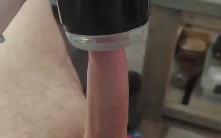 Cdubzdik: Don't Keep Scrolling Till U Seen This Slow Mo Nut...
