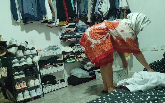 1lindapareja: सौतेले दादाजी ने सौतेली बेटी को दूसरी बार अपने कमरे में नग्न किया
