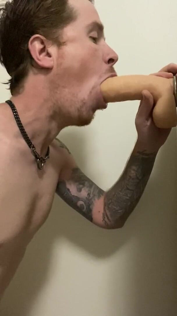 Solo Adventures: สำลักมันเข้าไปเต็มปาก