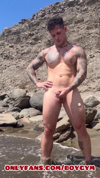 My Big Cock Cums in a Public Beach