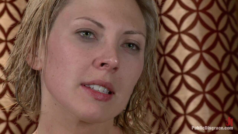 Public Disgrace by Kink: Skylar Preis