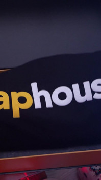 Ein Geschenk vom F@phouse Award 2025 Nomination heißeste gruppensexszene
