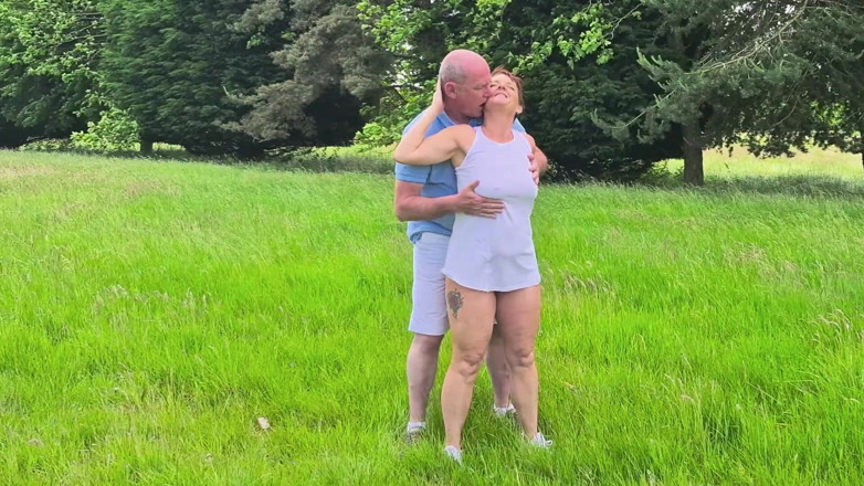 Kylie Britain Adventures: Teeing off Desires