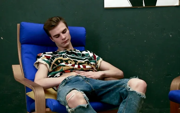 Gay Deluxe: Dick hard 3