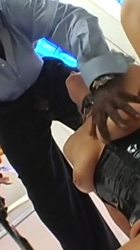 Sophie Dee převezme Obrovského černého ptáka Lexington Steele