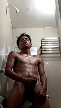 Hot Filipino Twink Jacks off His Huge Cock in Shower