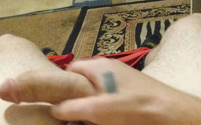 Smokeysboyy: Thick cock