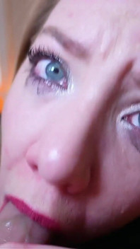 Pervy Stepdaddy Wrecks Stepdaughter in Rough Sex