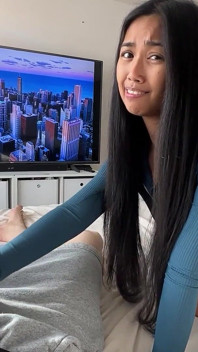 Hayley unterbricht und übernimmt deine tv-nacht