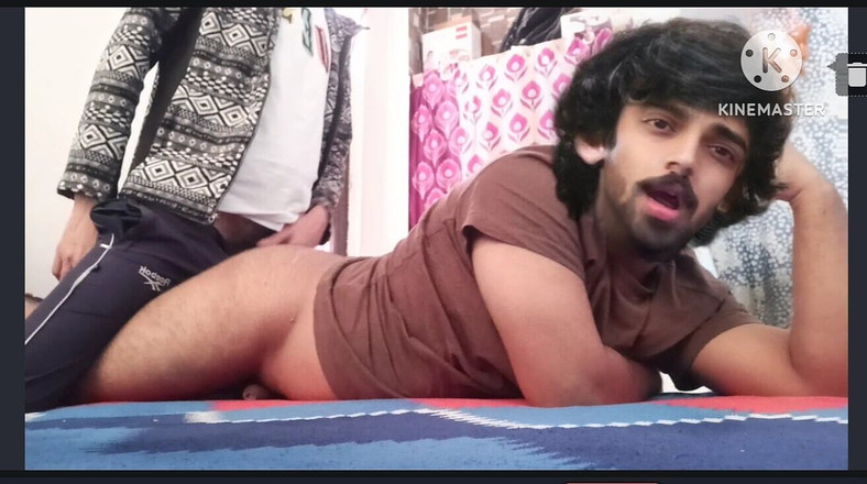 Desi__Panda: La mia studentessa culo stretto vergine grande e crudo ama...