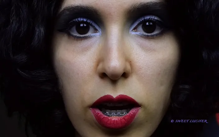 Rebecca Diamante: Snap and Pay