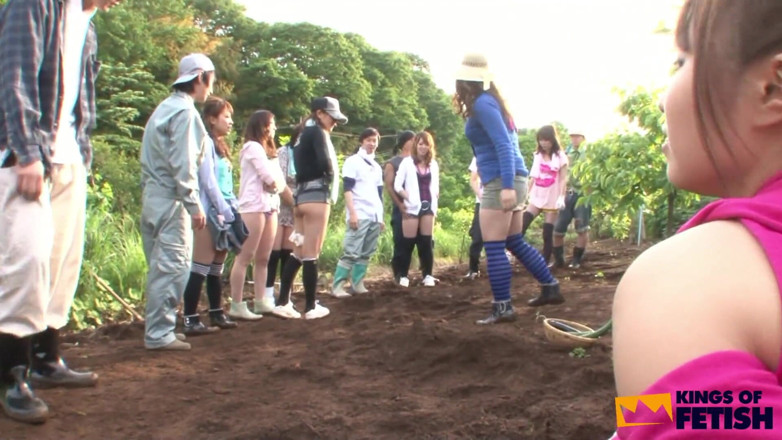 Pure Japanese adult video ( JAV): Japanese Girls Piss Outside and Get Bushes Screwed by More...